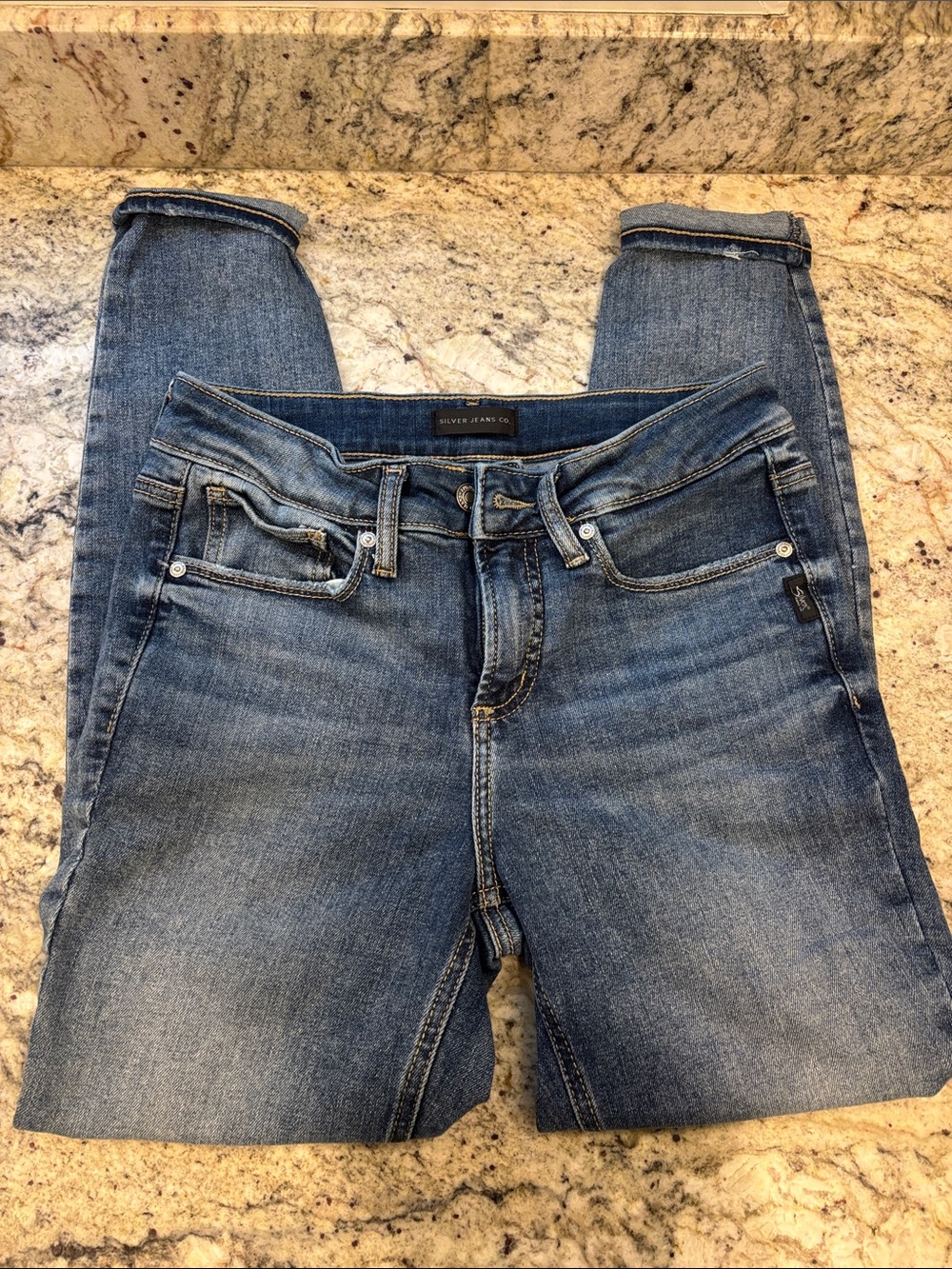 Silver Jeans Women's Skinny Jeans - Medium Blue Wash